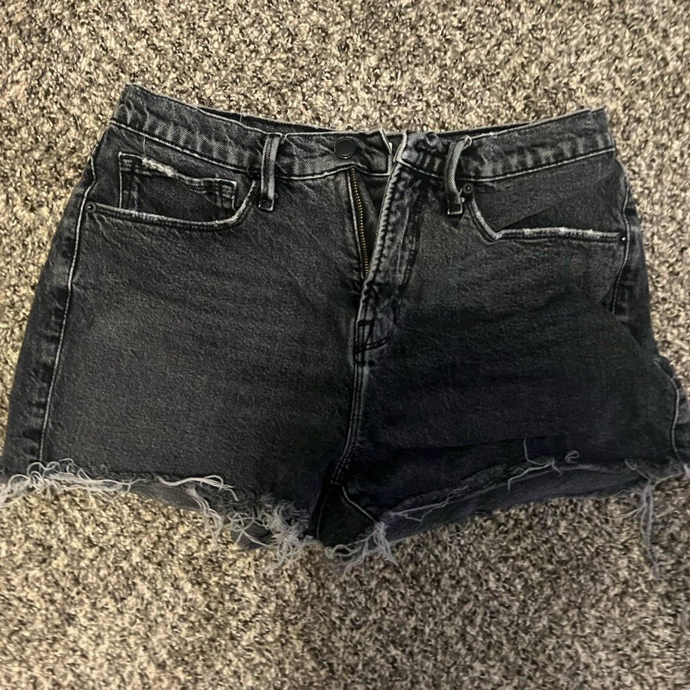 Good American shorts
